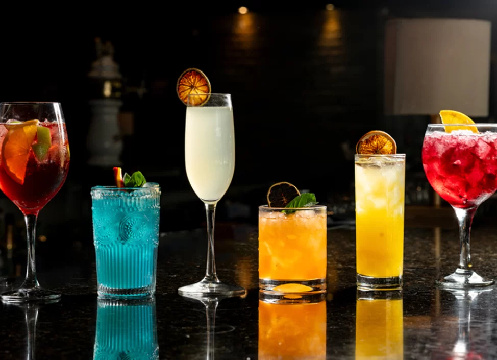 hero_0002_Cocktails